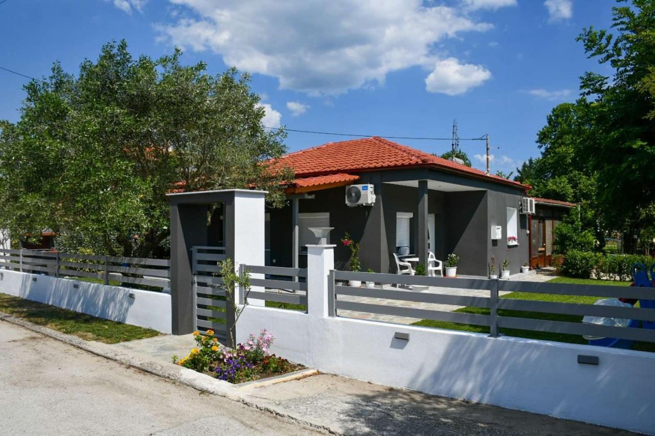 Villa Kostas Chaidefto Buitenkant foto